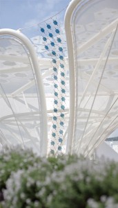 Auf der Expo 2015 in Mailand sind die energieerzeugenden Solarbäume der Blickfang im Deutschen Pavillon Pressebild: Lapp GmbH / © 2015 Florian Lein - Photography