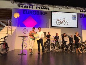 Links: Sandra Winkler/ Extra Energy, rechts: Heiko Schweizer/ ANSMANN AG