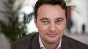 FDP-Landeschef Oliver Luksic kritisiert die Strategie der saarländischen Wirtschaftsministerin in der Energiepolitik