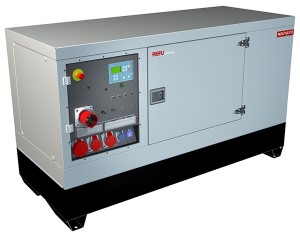Das Prinzip hierfür ist simpel aber effizient  Läuft der Generator, versorgt er die angeschlossene Applikation mit Strom und lädt gleichzeitig die im REFUhybrid verbaute Batterie auf. Der Clou: Ist diese geladen, schaltet sich der Generator aus und die zusätzliche  Batteriepower liefert die benötigte Energie. Das Aufladen erfolgt dabei wesentlich rascher als das Entladen. / Pressebild