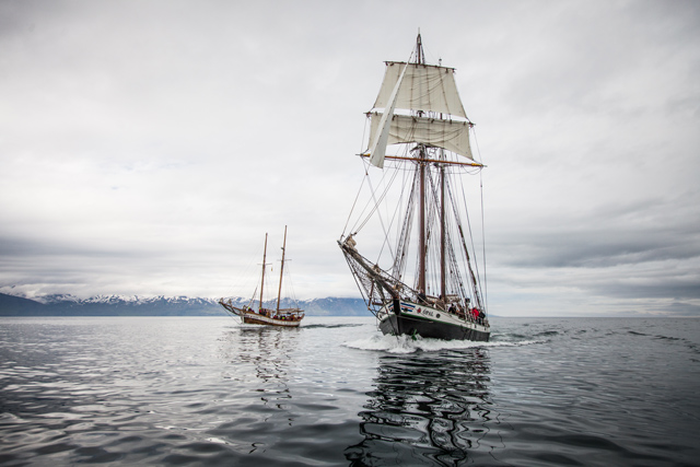 Sailing ship Opal on the virgin voyage of the new system on the right - and sailing ship Hildur on the left