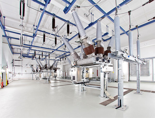 Alstom installiert HYpact Module als Innenraumanlage im Umspannwerk Leipzig / Pressebild