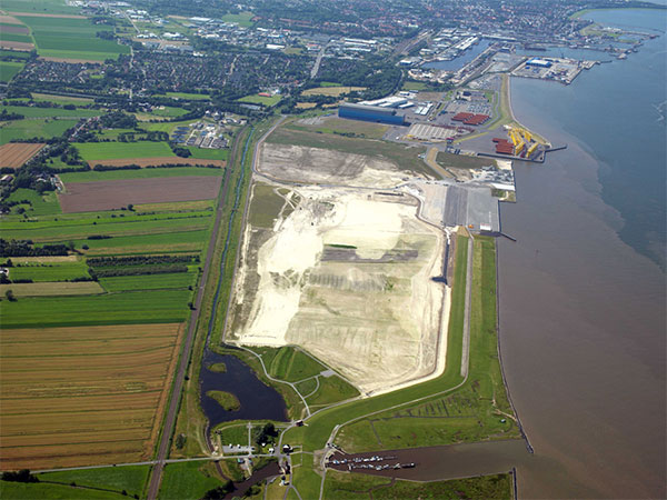 Cuxhavens Zukunft als wichtiger Standort für die Offshore-Windenergiebranche / Bildnachweis: Copyright – Stadt Cuxhaven