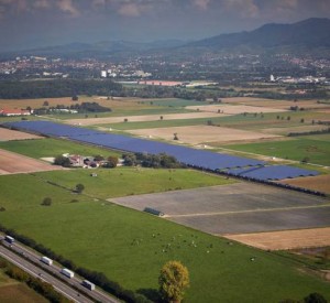 Solarpark Hohberg: Stromproduktion übertrifft Erwartungen / Pressebild: