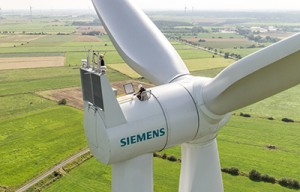 54 Siemens SWT-3.2-101 Windenergieanlagen für Projekt Clyde Extension: Die getriebelosen Anlagen werden das Onshore-Windkraftwerk Clyde des Betreibers SSE im schottischen Lanarkshire um 172,8 Megawatt Leistung erweitern.