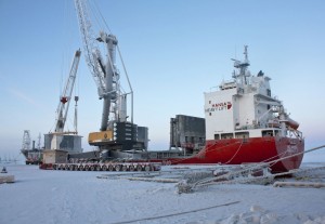 HHL New York and HHL Amazon successfully navigated the western boundary of the NSR through 70 cm ice and extreme weather conditions to deliver project cargo to Russia /  Pressebild