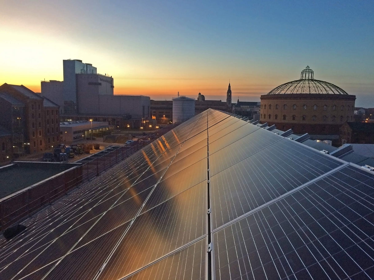 SunEnergy Europe errichtet Solarkraftwerk für die Leipziger Stadtwerke. / Pressebild