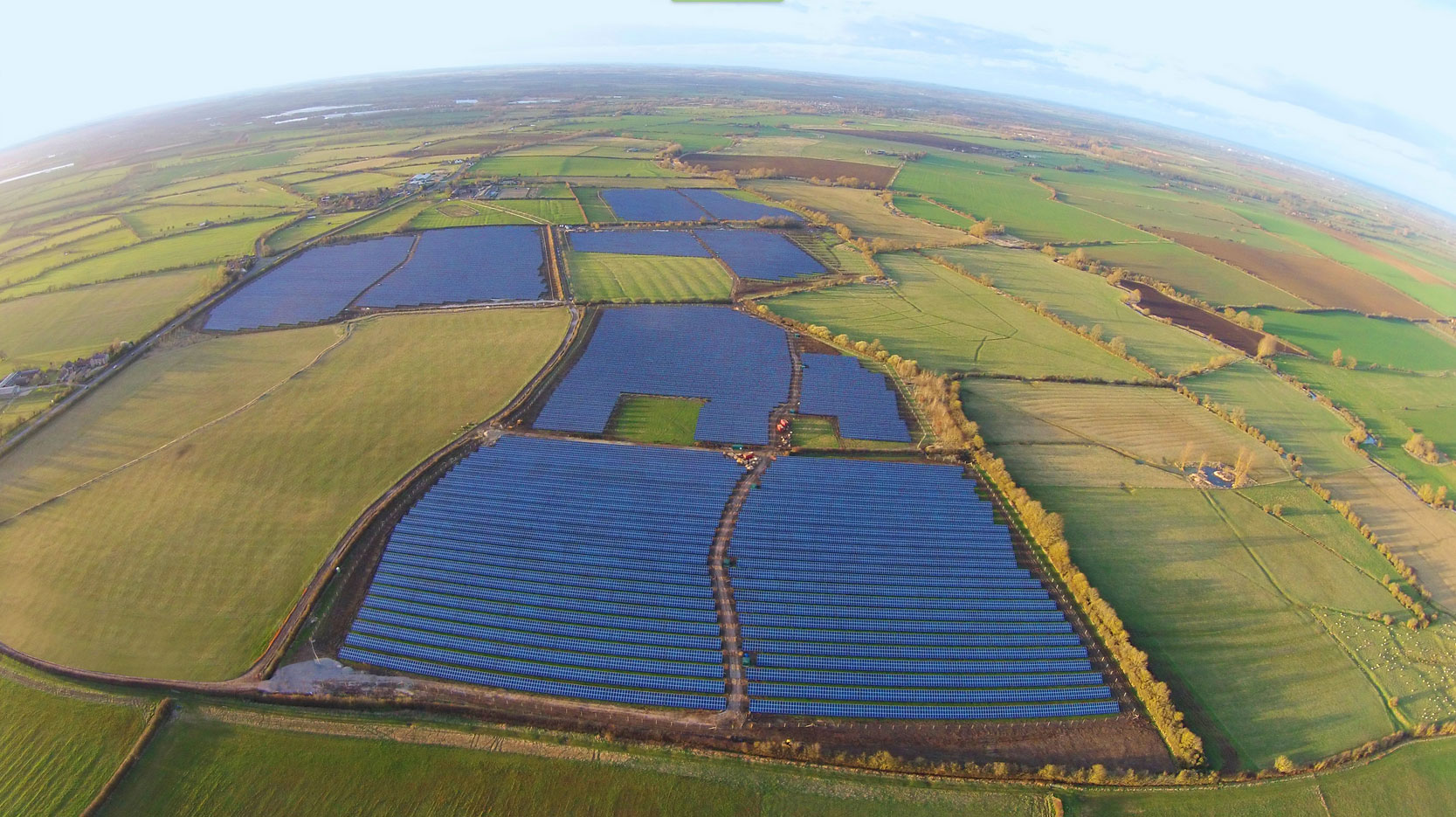 BayWa r.e. verkauft 27 MWp Solarpark in England an die MEAG, Vermögensverwalter von Munich Re / Fotonachweis: Stephan Grabner