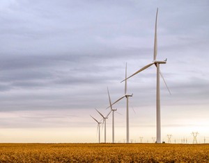 Siemens-Anlagen vom Typ SWT-2.3-108 kommen bei dem Projekt zum Einsatz und werden sauberen Strom für etwa 100.000 U.S.-Haushalte erzeugen.  The project will feature Siemens SWT-2.3-108 wind turbines capable of generating clean energy to power approximately 100,000 average U.S. homes.