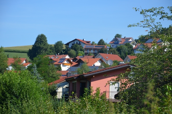 C.A.R.M.E.N. e.V. informiert zu neuen Solarstromkonzepten am 05. April 2016 in Augsburg. / Pressebild