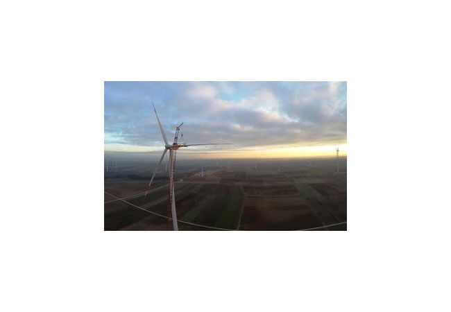 Sauberer Strom für 15.000 Haushalte: Der Windpark Gollenberg in Rheinland-Pfalz (Foto: Jens Christian Berger).