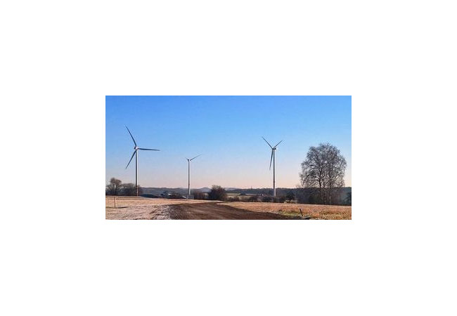 Am Netz: Die drei Anlagen vom Typ Vestas V126 auf dem Petersberg produzieren jährlich Strom für 7.000 Haushalte. / Pressebild
