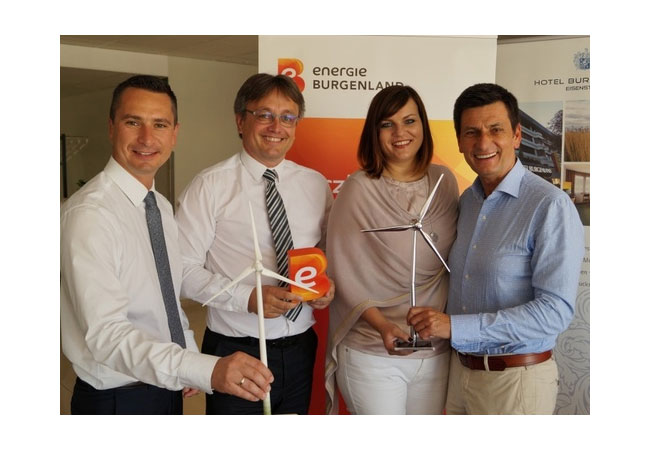 Bild: SPÖ-Klubobmann Robert Hergovich, Energie Burgenland-Vorstandsvorsitzender Mag. Michael Gerbavsits, Landesrätin Mag.a Astrid Eisenkopf und Landtagspräsident Christian Illedits forderten bereits im Sommer des Vorjahres eine Reform des Ökostromgesetzes.