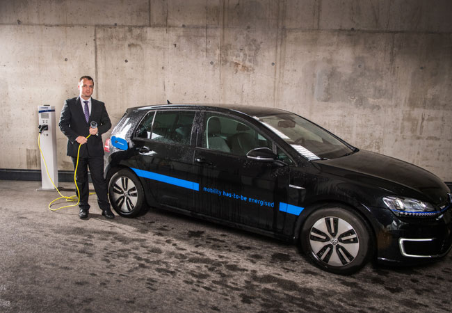 Pressebild: CEO Martin Klässner freut sich auf Ihren Besuch auf der eMove360° (© Lorenz Masser).