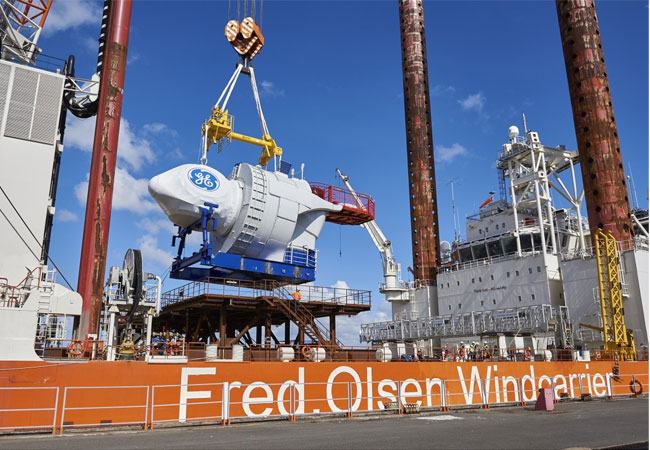 Pressebild: Fred. Olsen Windcarrier provides clients with the resources, marine spread and expertise for efficient scheduled and unscheduled operations and maintenance (O&M) services to the offshore wind market.