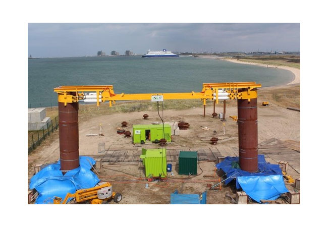 Pressebild: Kürzere Fundamente für Offshore-Windenergieanlagen erhalten Forschungspreis