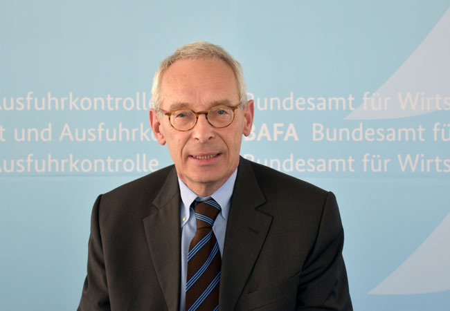 Pressefoto des Präsidenten des Bundesamtes für Wirtschaft und Ausfuhrkontrolle Andreas Obersteller