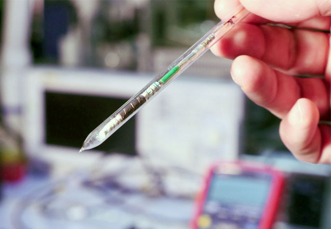 Testzelle für Lithiumionen-Batterien Copyright: Copyright: Forschungszentrum Jülich / T. Schlößer