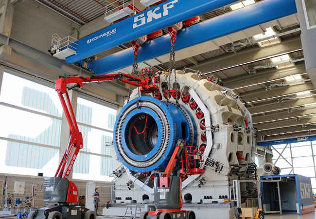 Pressebild: SKF_PI_Pruefzentrum_Auszeichnung_LEED-Gold