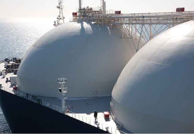 Pressebild: Spezialschiffe transportieren LNG über die Weltmeere