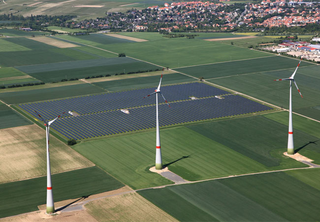 Erfolgreich bei Wind- und Solarenergieprojekten: Projektentwickler juwi sicherte sich in der aktuellen Ausschreibungsrunde insgesamt acht Zuschläge (Bildquelle: juwi).