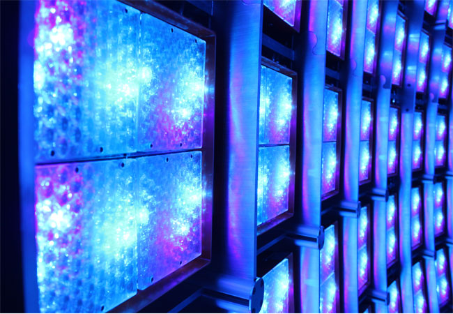 Pressebild: Solarmodul-Beleuchtung-Simulation-LED-Modulflasher / Fraunhofer CSP