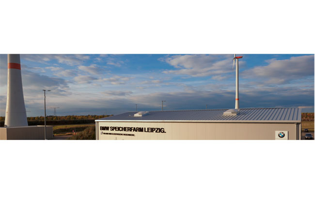 Pressebild: Die Identifikation und Vermarktung von Flexibilität im industriellen und gewerblichen Bereich steht beim WindNODE-Projekt im Fokus der e2m. Das Projekt „BMW Speicherfarm Leipzig“ zeigt, wie dies konkret aussehen kann.