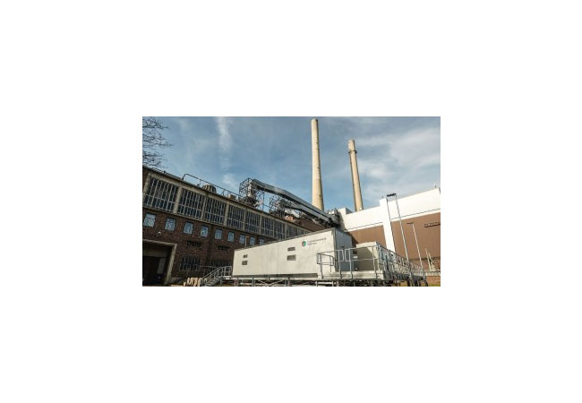Pressebild: Die neue Kraftwerksbatterie im Kraftwerk Heilbronn. (Quelle: Kraftwerksbatterie Heilbronn GmbH)