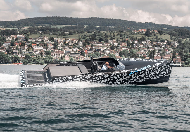 Pressebild: Kreisel Electric entwickelt High Performance Antrieb für Serienanwendung der SAY29E Runabout Carbon