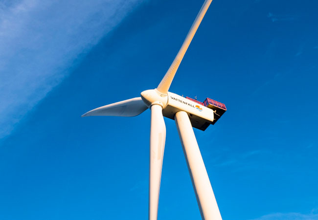 PB: Im dänischen Windpark Tjæreborg Enge testet Vattenfall ein neuartiges Pendelrollenlager von SKF, das speziell für seine Anwendung in der Windenergie optimiert wurde (Bild: Vattenfall).