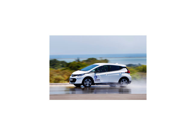 Bildtext: Keine Kompromisse: beim Test von Standardreifen für Elektroautos (Foto: auto-illustrierte)