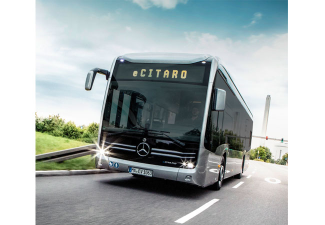 Pressebild: Mehr Reichweite, identischer Bauraum: AKASOL entwickelt zweite Generation der Li-Ionen-Batteriesysteme für Mercedes-Benz eCitaro