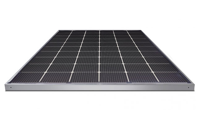 Pressebild: LG NeON2 BiFacial produziert 26 Prozent Strom mehr als monofaziale Module