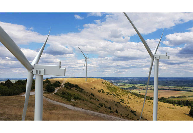 Pressebild: GE Renewable Energy (NYSE: GE) hat heute seine neue Onshore-Turbinenplattform namens Cypress und das nächste Modell dieser Plattform, die 5.3-158-Turbine von GE, auf den Markt gebracht. Die Plattform erweitert die bewährte Technologie der 2-MW- und 3-MW-Flotten von GE, die eine installierte ...