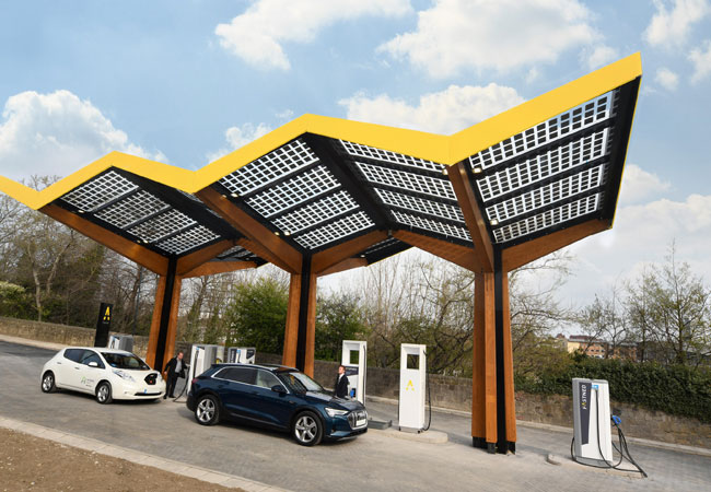 PB: Fastned eröffnet erste Schnellladestation im Vereinigten Königreich