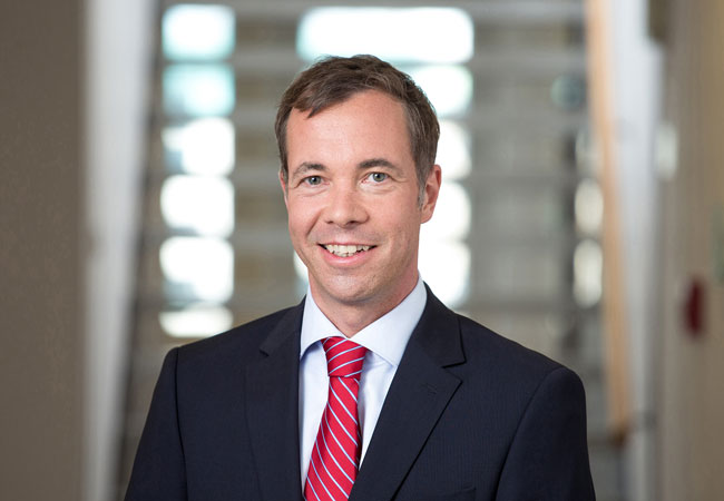 PB: Portraitfoto des federführenden Partners Sven Fretthold