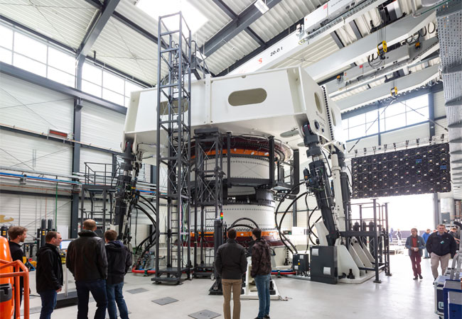 PB: © Ulrich Perrey Eröffnung des "Large Bearing Laboratory" des Fraunhofer IWES-Standortes Hamburg-Bergedorf am 06.05.2019. Foto: Fraunhofer/Ulrich Perrey