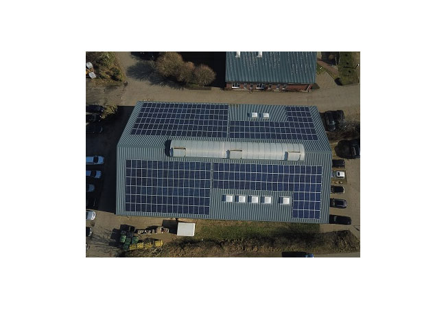 PB: Sonnenstrom für die Deutsche Windtechnik