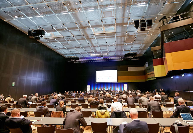 PB: Impusle für Innovationen: Programm zur International Composites Conference 2019 liegt vor / ICC_2017_217-5065-Behrendt-und-Rausch
