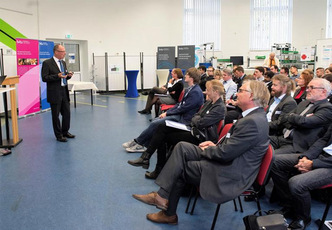 PB: Blick in das Kick-off-Meeting zum Projektstart im Oktober 2018. Foto: BTU Cottbus - Senftenberg