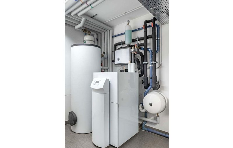 PB: Wärmepumpe mit Speicher © Intelligent heizen / Thilo Ross