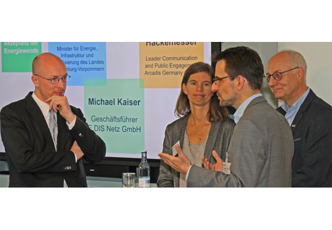 PB: Der Betreiber der Stromnetze E.DIS hat zum Dienstleistertag nach Demmin eingeladen. Netzausbau und Digitalsierung im Fokus. Infos unter www.e-dis.de.