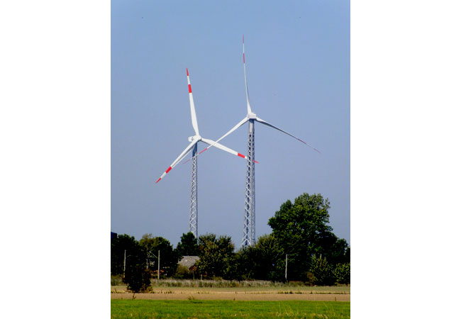 Gitterturmwindanlage / Foto: HB