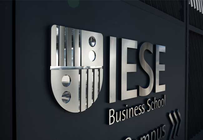 PB: IESE