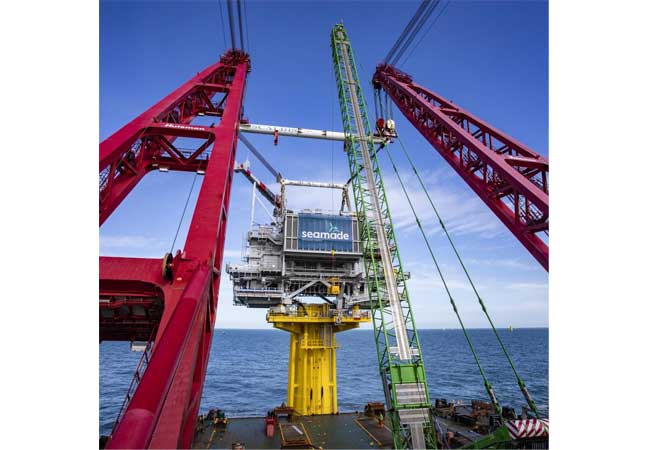 PB: Zwei Umspannstationen für den Offshore-Windpark SeaMade erfolgreich in der belgischen Nordsee installiert