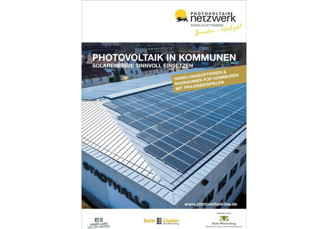 Die neue Broschüre „Photovoltaik in Kommunen“. Foto: Solar Cluster Baden-Württemberg / Photovoltaik-Netzwerk Baden-Württemberg