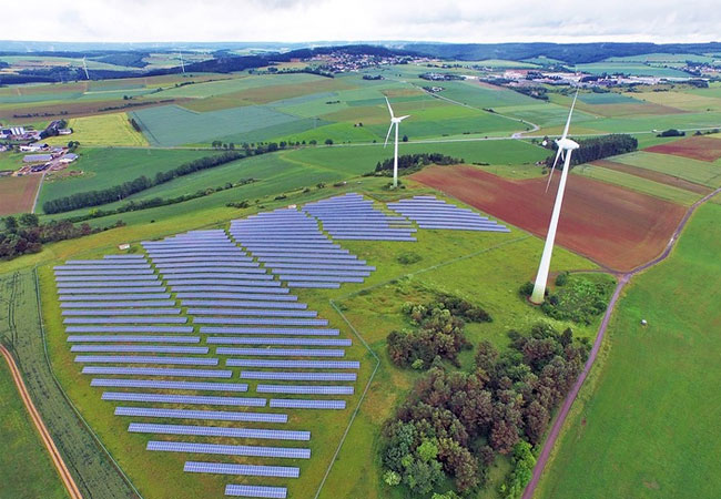 PB: WI Energy GmbH / Solarpark Rommersheim nach der Sanierung