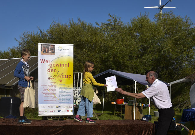 PB: trotz Corona: erfolgreicher 12. Schleswig-Holstein Solarcup mit spannenden Lichtflitzerwettbewerben