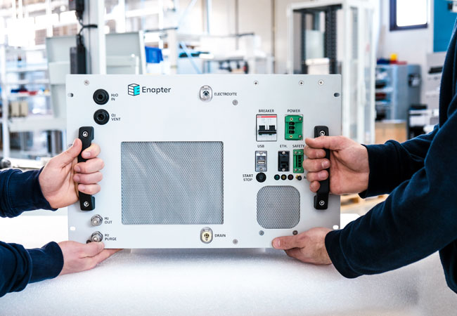 PB: In der geplanten Produktionsstätte im Münsterland sollen mehr als 100.000 Elektrolyseur-Einheiten pro Jahr gefertigt werden
