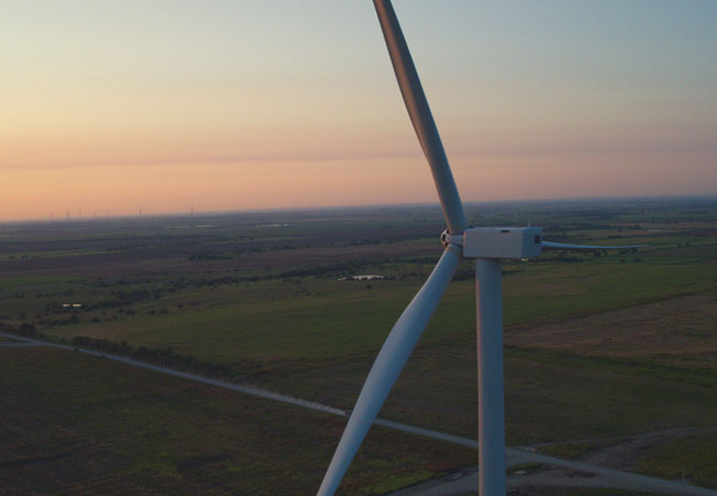 PB: GE 2MW onshore wind turbine / PICTURE CREDIT: GE Renewable Energy